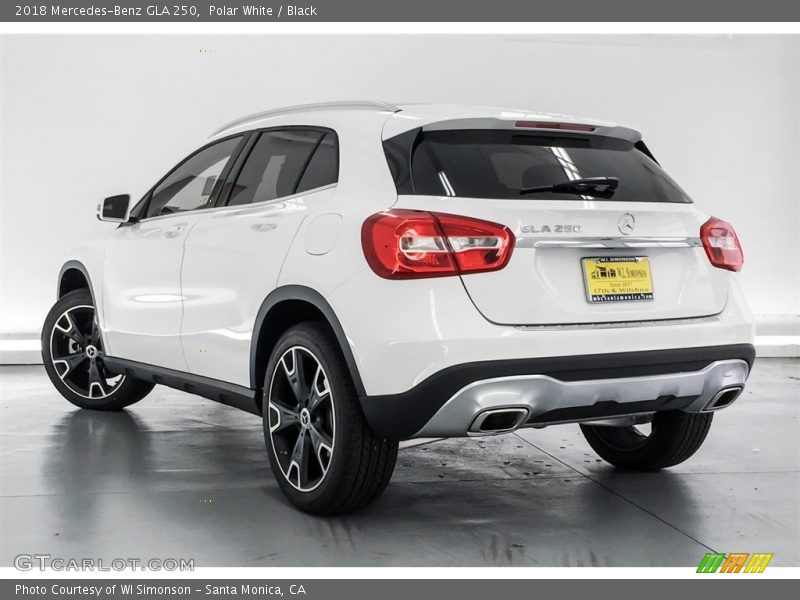 Polar White / Black 2018 Mercedes-Benz GLA 250