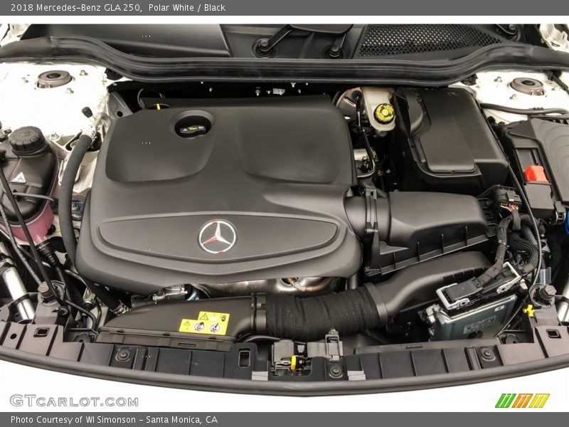Polar White / Black 2018 Mercedes-Benz GLA 250