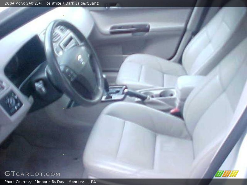 Ice White / Dark Beige/Quartz 2004 Volvo S40 2.4i