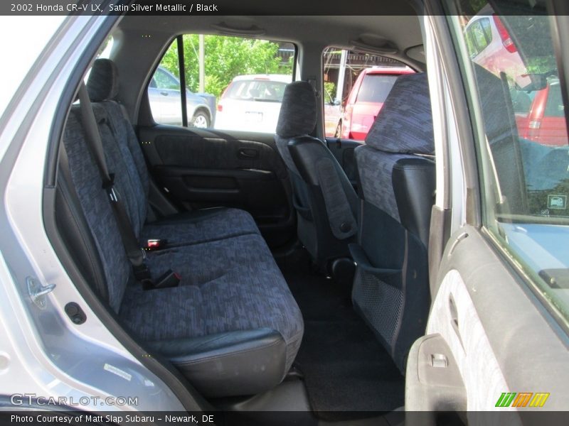 Satin Silver Metallic / Black 2002 Honda CR-V LX