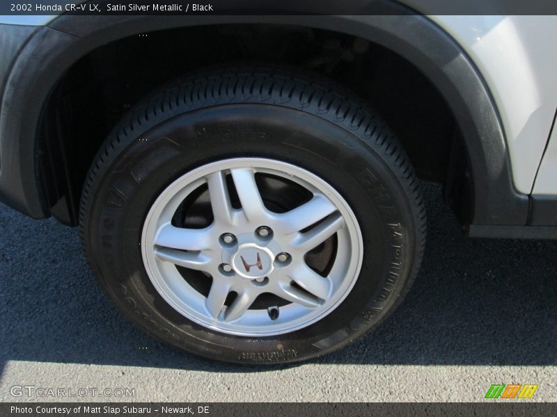Satin Silver Metallic / Black 2002 Honda CR-V LX