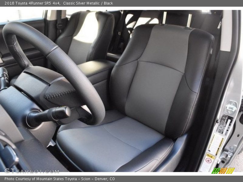 Classic Silver Metallic / Black 2018 Toyota 4Runner SR5 4x4