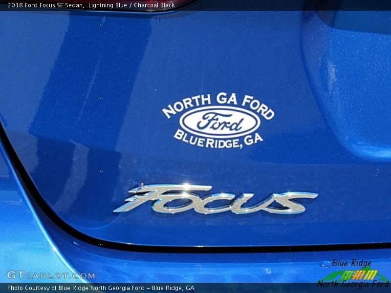 Lightning Blue / Charcoal Black 2018 Ford Focus SE Sedan