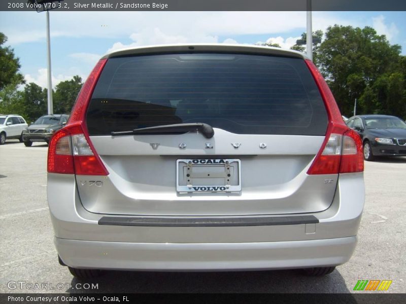 Silver Metallic / Sandstone Beige 2008 Volvo V70 3.2