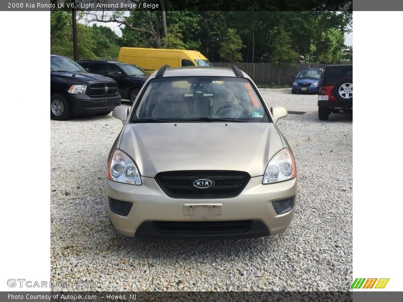 Light Almond Beige / Beige 2008 Kia Rondo LX V6