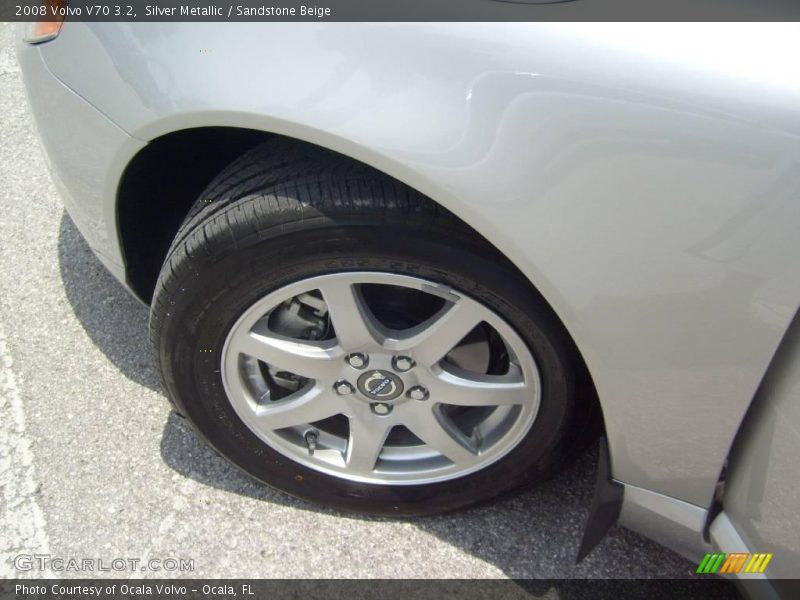 Silver Metallic / Sandstone Beige 2008 Volvo V70 3.2