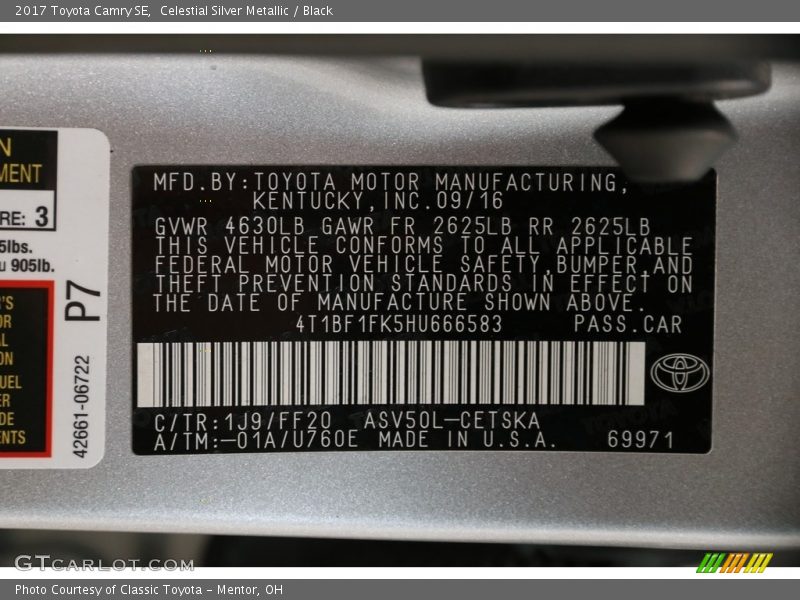 Celestial Silver Metallic / Black 2017 Toyota Camry SE