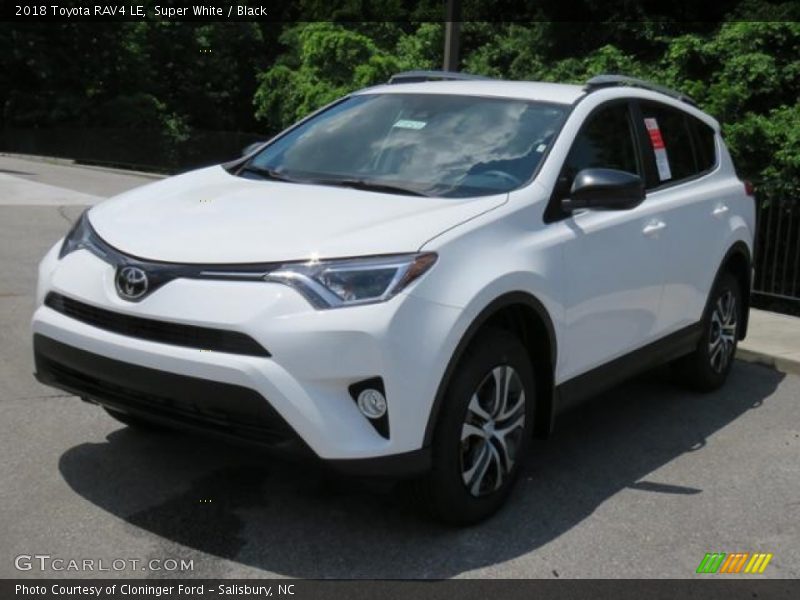 Super White / Black 2018 Toyota RAV4 LE