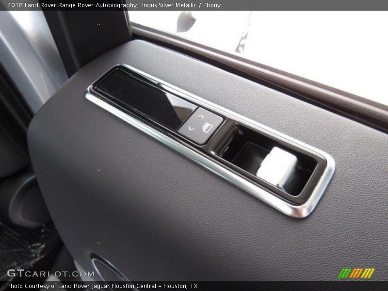Indus Silver Metallic / Ebony 2018 Land Rover Range Rover Autobiography