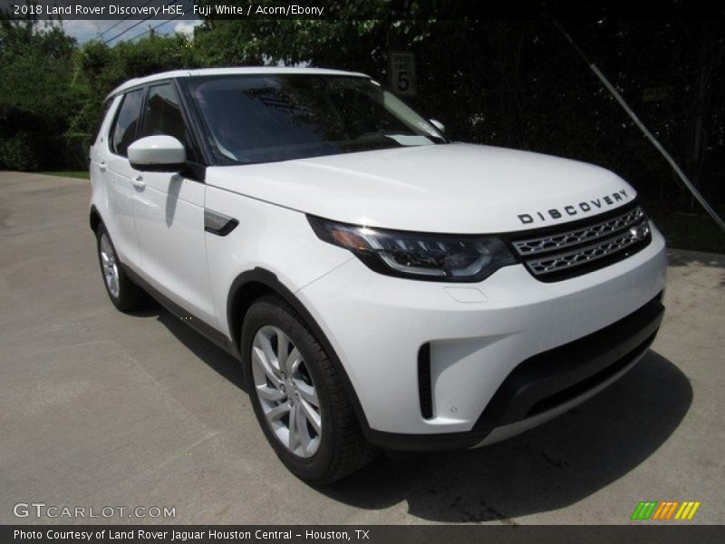 Fuji White / Acorn/Ebony 2018 Land Rover Discovery HSE