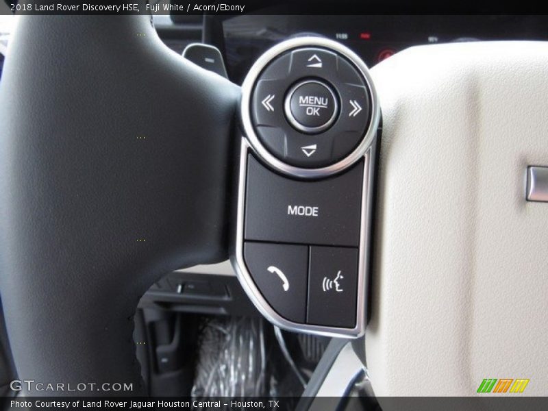 Fuji White / Acorn/Ebony 2018 Land Rover Discovery HSE