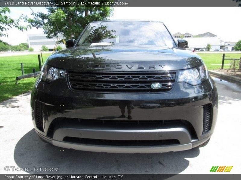Santorini Black Metallic / Ebony/Ebony 2018 Land Rover Discovery SE