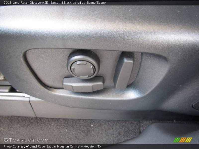 Santorini Black Metallic / Ebony/Ebony 2018 Land Rover Discovery SE