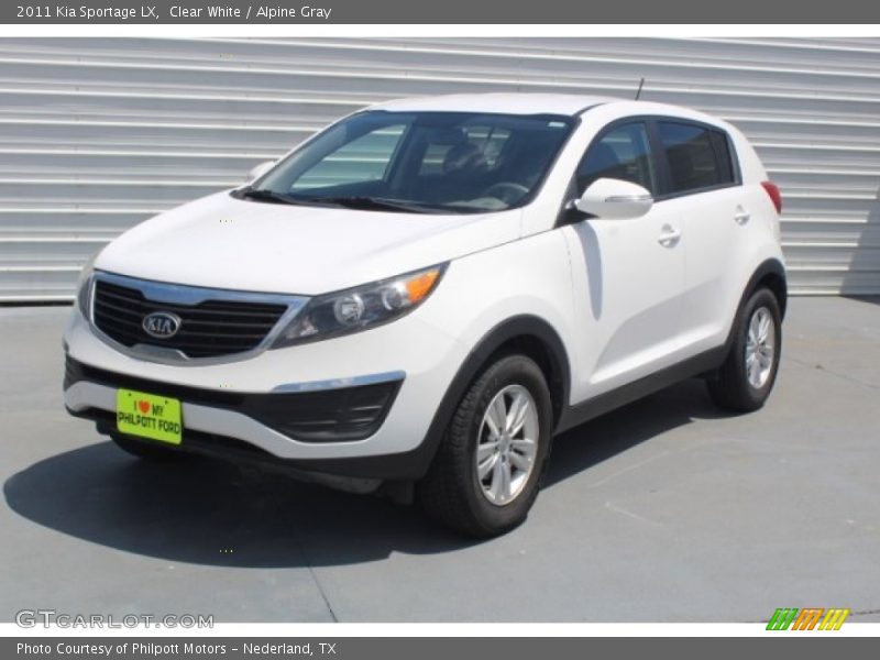 Clear White / Alpine Gray 2011 Kia Sportage LX