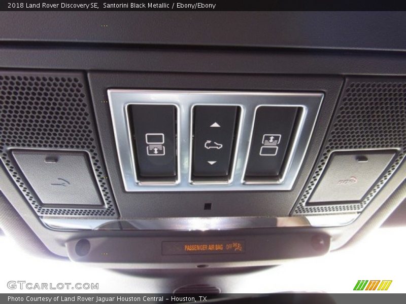 Santorini Black Metallic / Ebony/Ebony 2018 Land Rover Discovery SE