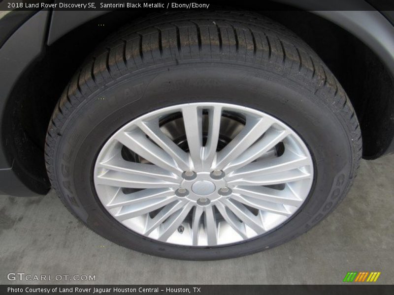 Santorini Black Metallic / Ebony/Ebony 2018 Land Rover Discovery SE