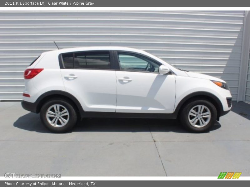 Clear White / Alpine Gray 2011 Kia Sportage LX