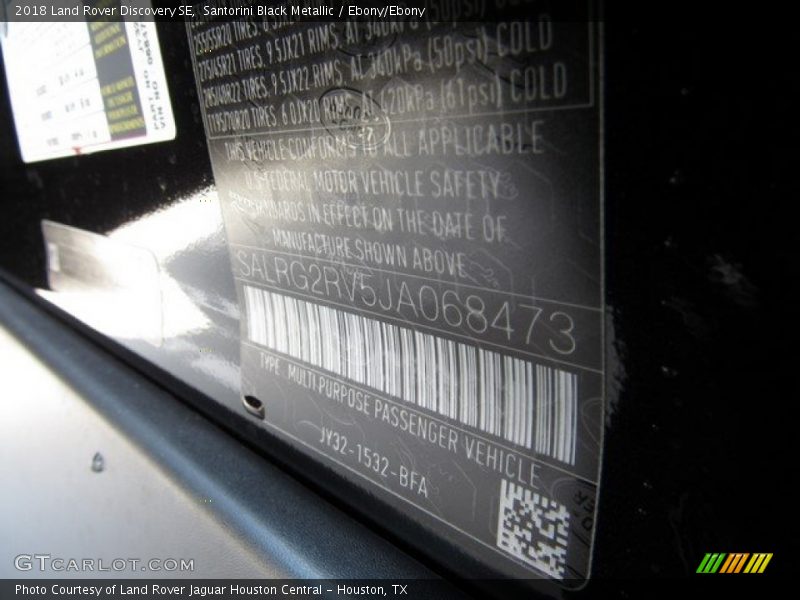 Santorini Black Metallic / Ebony/Ebony 2018 Land Rover Discovery SE