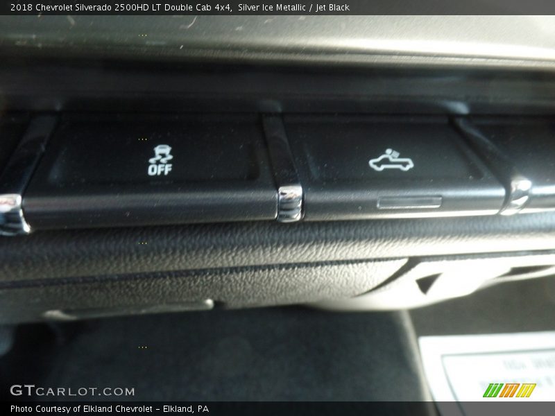 Silver Ice Metallic / Jet Black 2018 Chevrolet Silverado 2500HD LT Double Cab 4x4