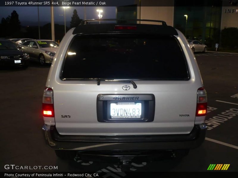 Beige Pearl Metallic / Oak 1997 Toyota 4Runner SR5 4x4
