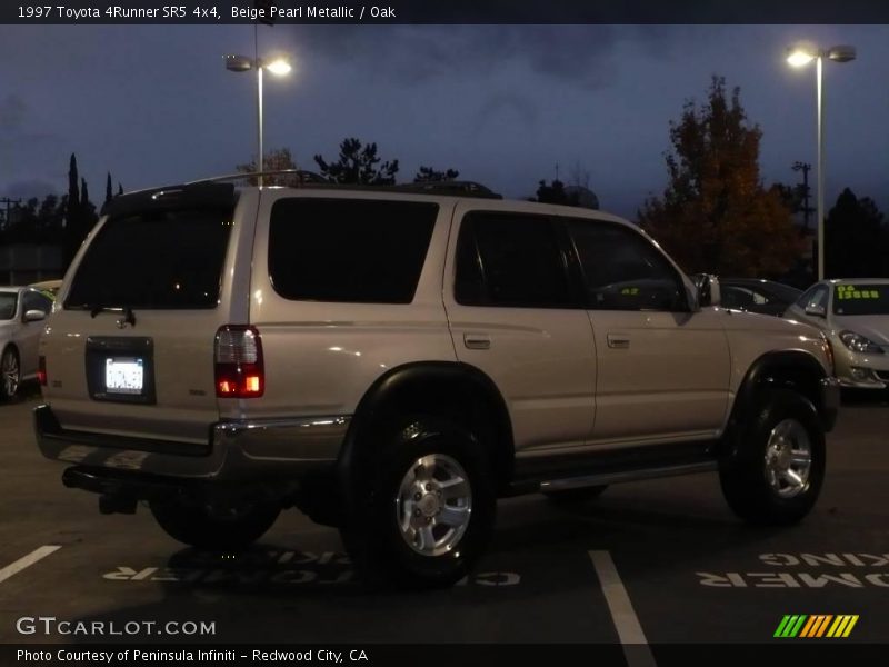 Beige Pearl Metallic / Oak 1997 Toyota 4Runner SR5 4x4