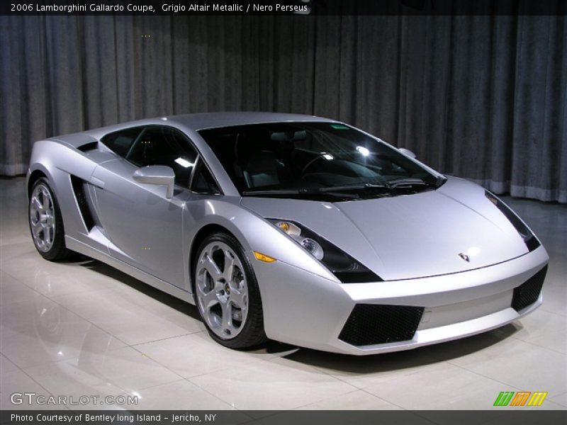 Front 3/4 View of 2006 Gallardo Coupe