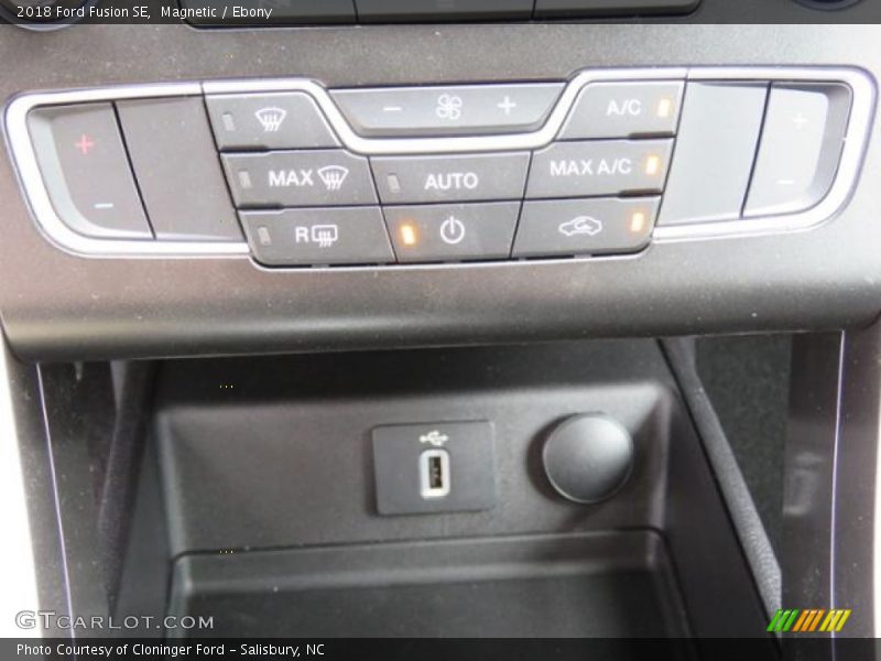 Magnetic / Ebony 2018 Ford Fusion SE