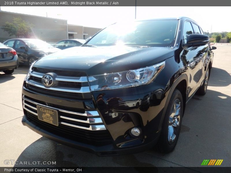 Midnight Black Metallic / Ash 2018 Toyota Highlander Limited AWD