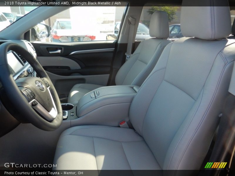 Midnight Black Metallic / Ash 2018 Toyota Highlander Limited AWD