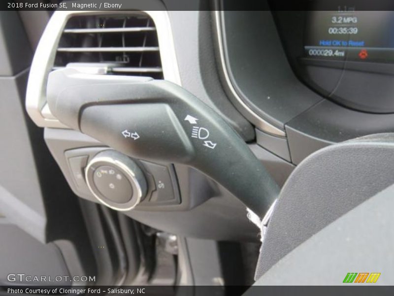 Magnetic / Ebony 2018 Ford Fusion SE
