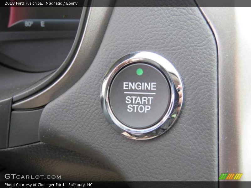 Magnetic / Ebony 2018 Ford Fusion SE