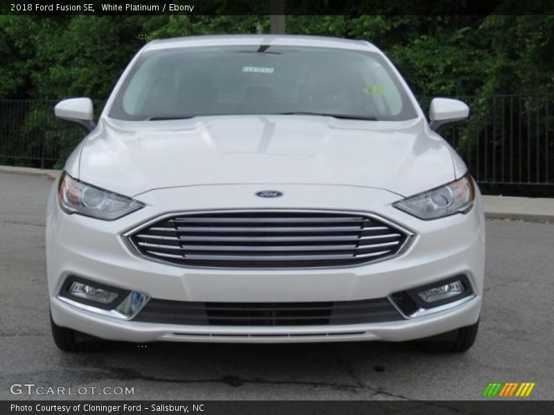 White Platinum / Ebony 2018 Ford Fusion SE