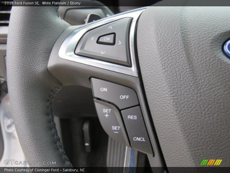 White Platinum / Ebony 2018 Ford Fusion SE