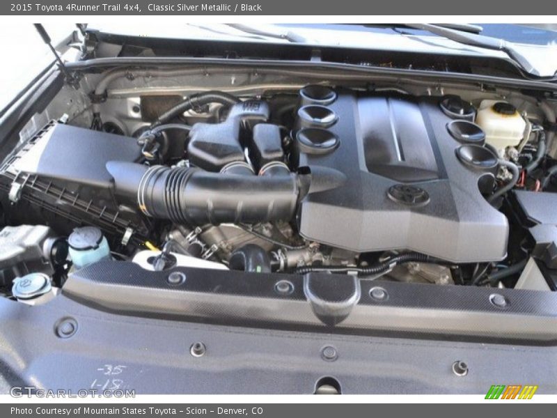 Classic Silver Metallic / Black 2015 Toyota 4Runner Trail 4x4