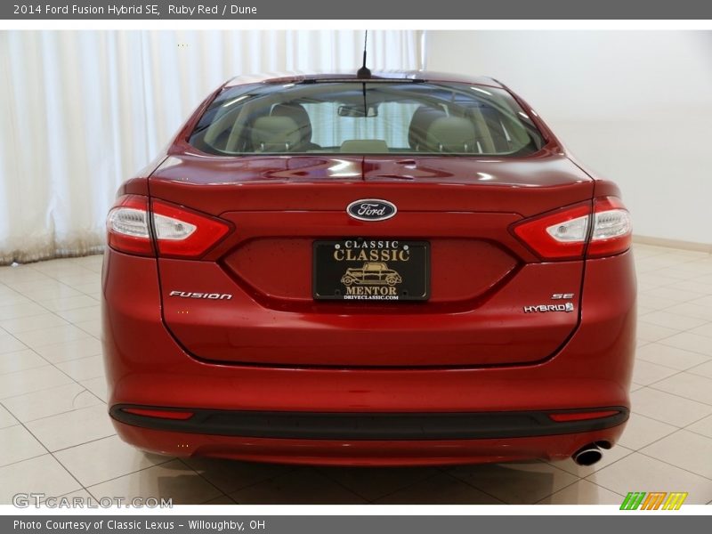 Ruby Red / Dune 2014 Ford Fusion Hybrid SE