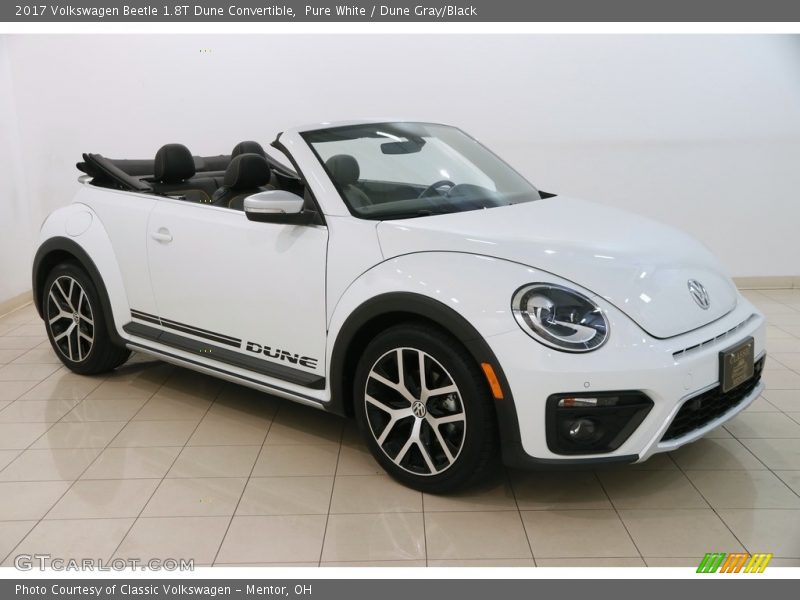 Front 3/4 View of 2017 Beetle 1.8T Dune Convertible