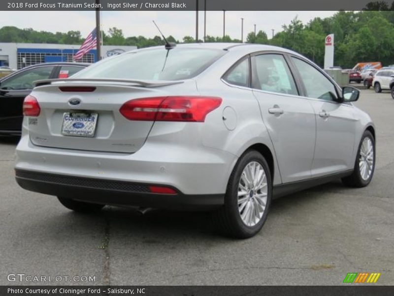 Ingot Silver / Charcoal Black 2018 Ford Focus Titanium Sedan