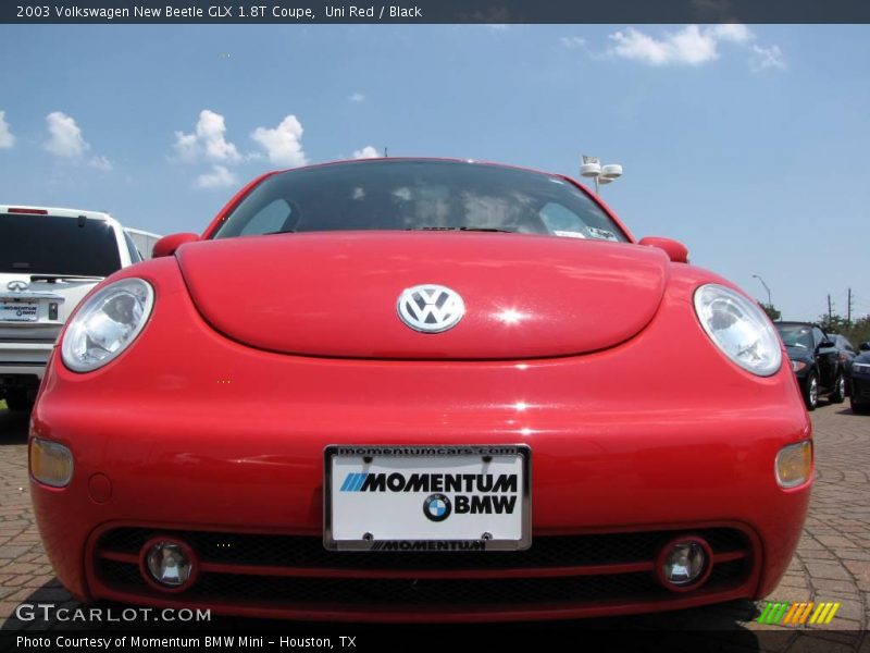 Uni Red / Black 2003 Volkswagen New Beetle GLX 1.8T Coupe