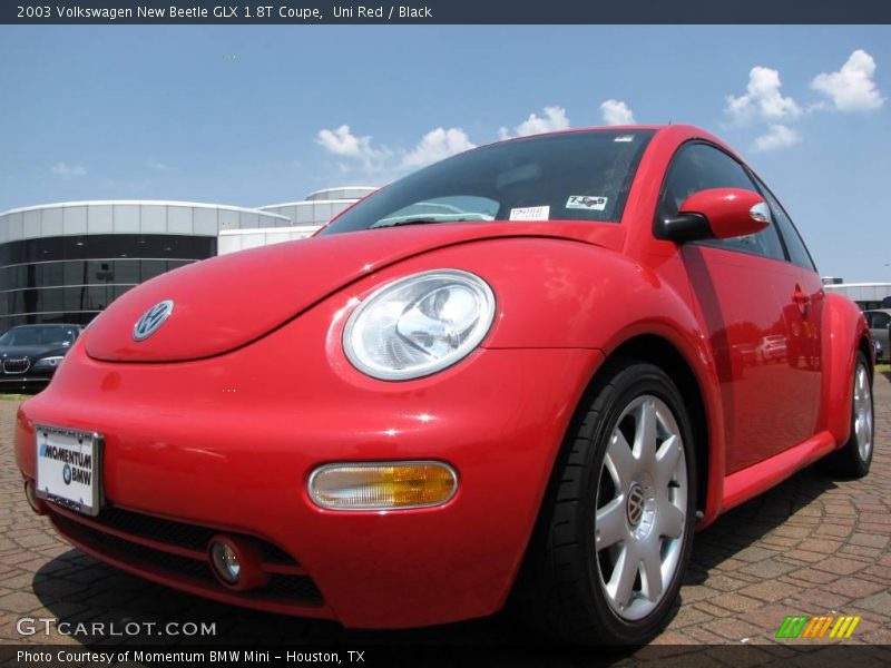Uni Red / Black 2003 Volkswagen New Beetle GLX 1.8T Coupe