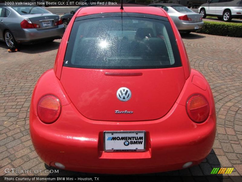 Uni Red / Black 2003 Volkswagen New Beetle GLX 1.8T Coupe