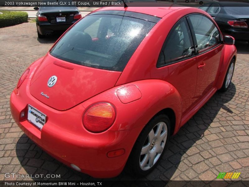 Uni Red / Black 2003 Volkswagen New Beetle GLX 1.8T Coupe