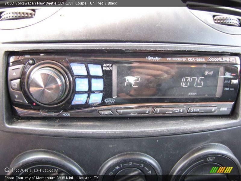 Uni Red / Black 2003 Volkswagen New Beetle GLX 1.8T Coupe