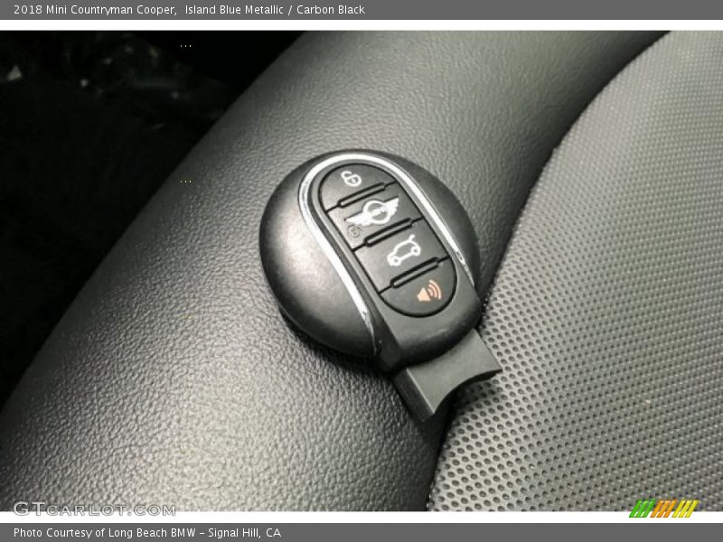 Island Blue Metallic / Carbon Black 2018 Mini Countryman Cooper