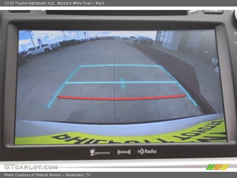 Blizzard White Pearl / Black 2018 Toyota Highlander XLE