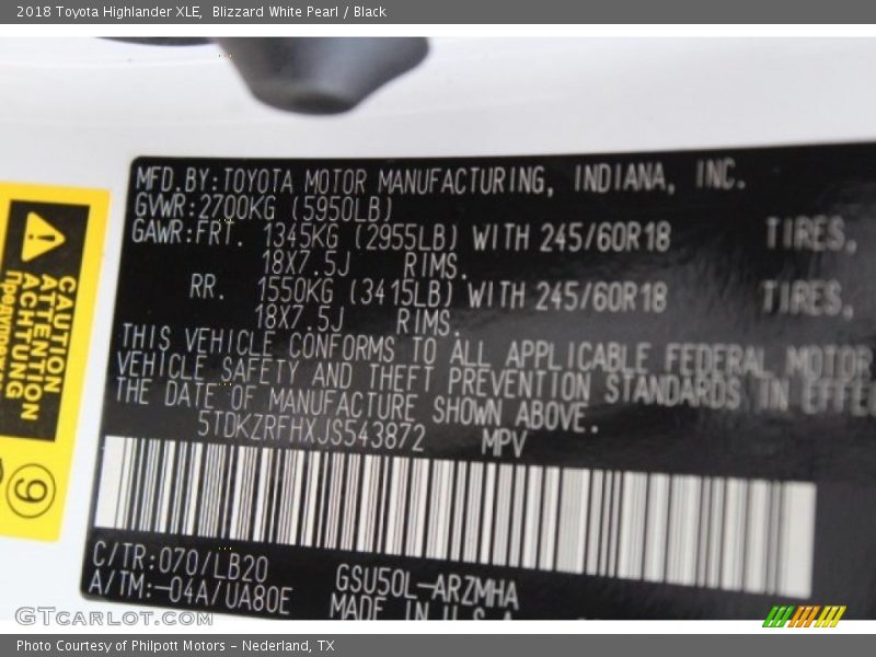 Blizzard White Pearl / Black 2018 Toyota Highlander XLE