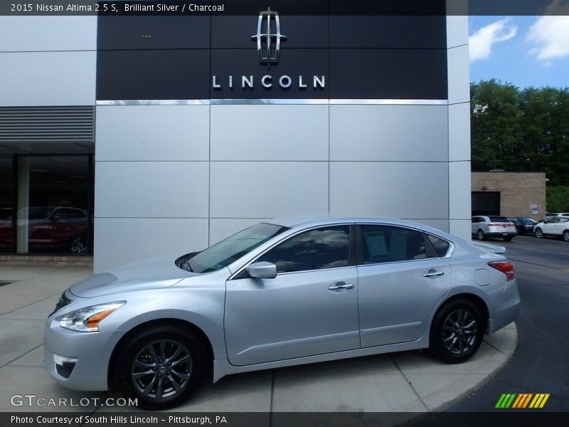 Brilliant Silver / Charcoal 2015 Nissan Altima 2.5 S