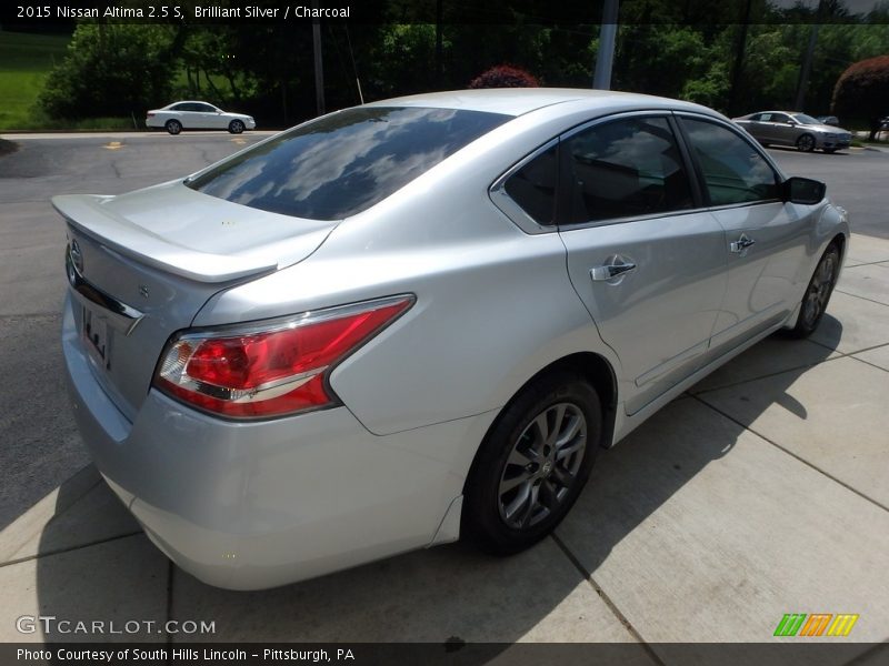 Brilliant Silver / Charcoal 2015 Nissan Altima 2.5 S