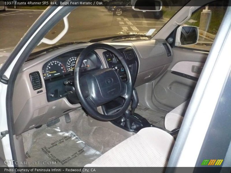 Beige Pearl Metallic / Oak 1997 Toyota 4Runner SR5 4x4