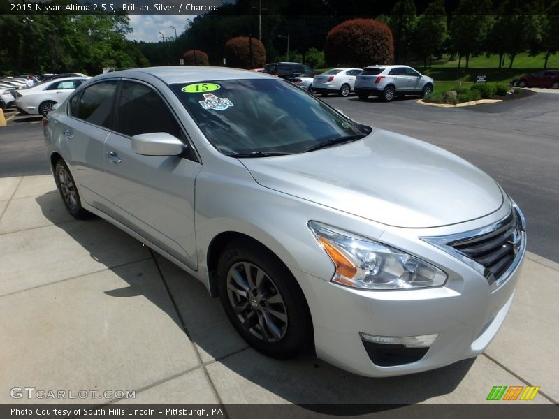 Brilliant Silver / Charcoal 2015 Nissan Altima 2.5 S