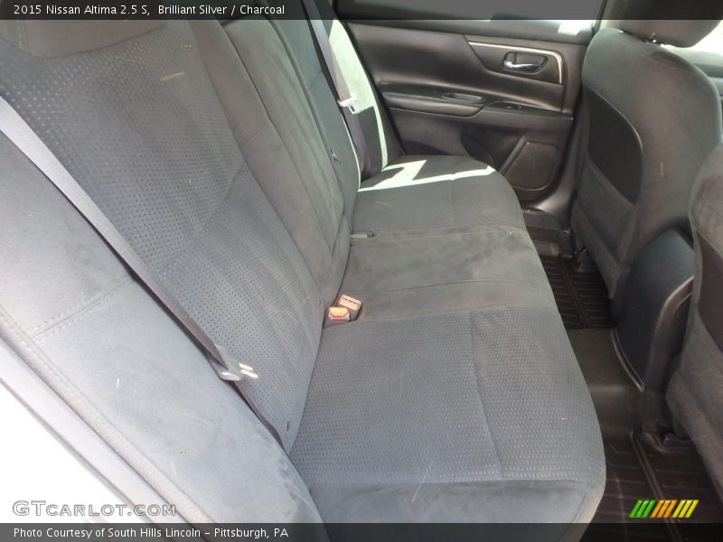 Brilliant Silver / Charcoal 2015 Nissan Altima 2.5 S